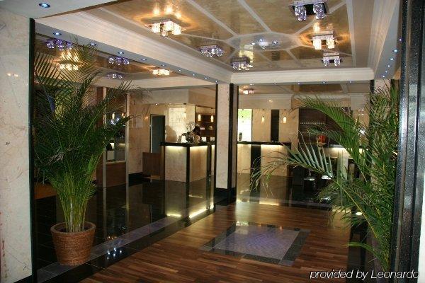 Sympathie-Hotel Fuerstenhof باد كروزناش المظهر الداخلي الصورة